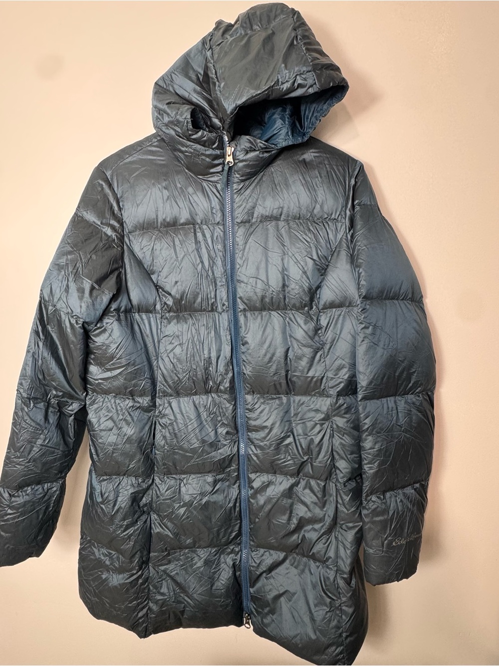 Eddie Bauer Women's Hooded Down Parker size Large